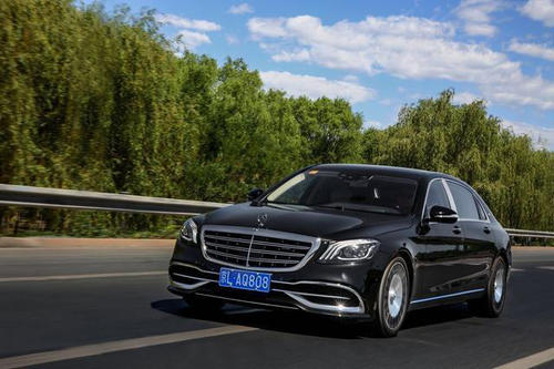 梅赛德斯的S680和GLS680商标可能指向新的迈巴赫车型